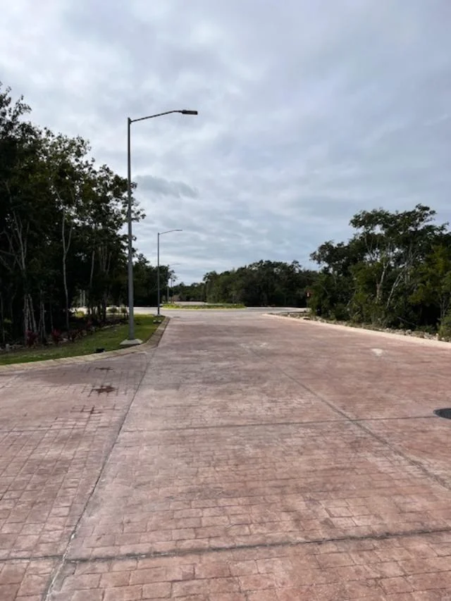 TERRENO EN RESIDENCIAL ALTÁI DE GRUPO CUMBRES CANCÚN AV. HUAYACÁN — foto 3 de 5 · huayacan