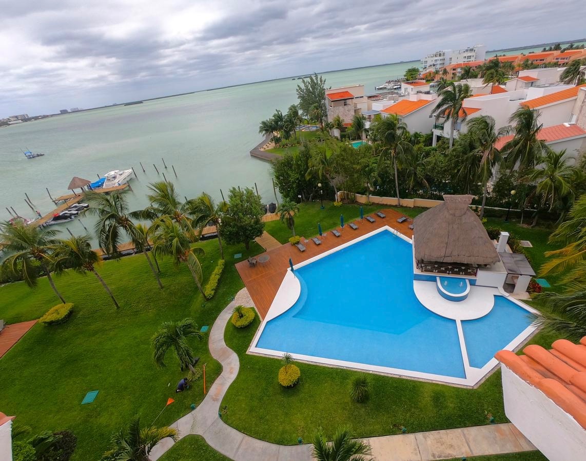 Penthouse Isla Dorada con vista a la laguna, Zona Hotelera Cancún