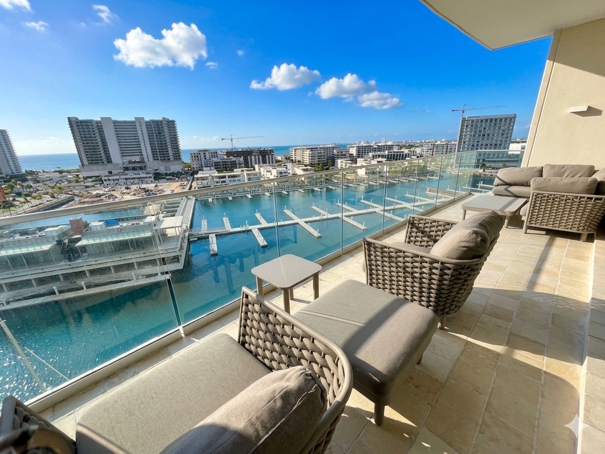 Riva Puerto Cancún , vive exclusividad y lujo — foto 2 de 6 · Puerto Cancún